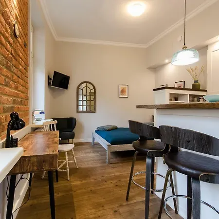 Emeryk 아파트 *